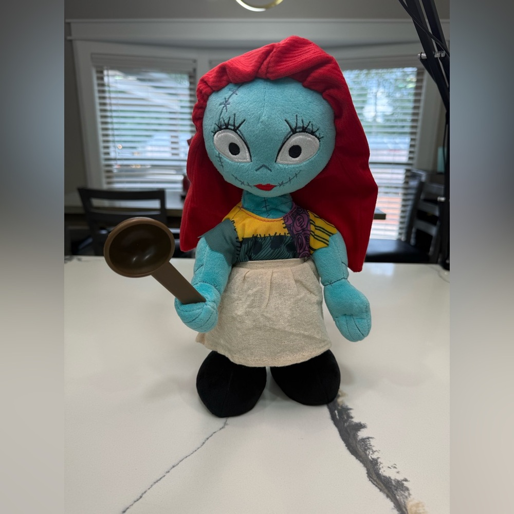 Nightmare Before Christmas Sally Animated Plush Moves & Music Disney Halloween